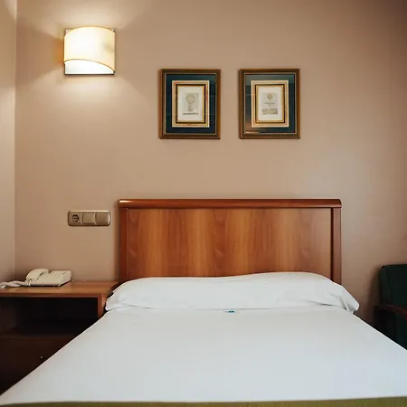Hotel Carreno 2*