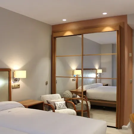 Carreno Hotel