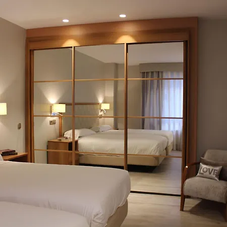 Carreno Hotel 2*