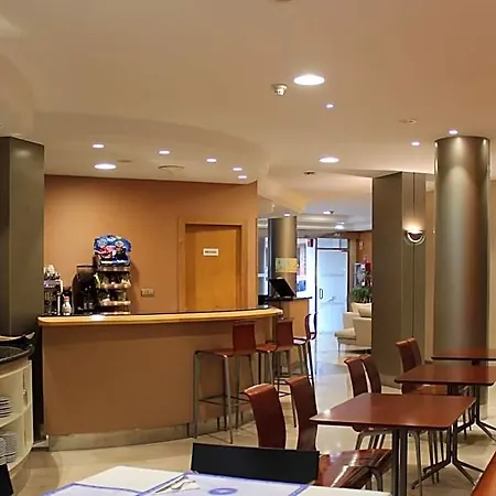 Hotel Carreno 2*
