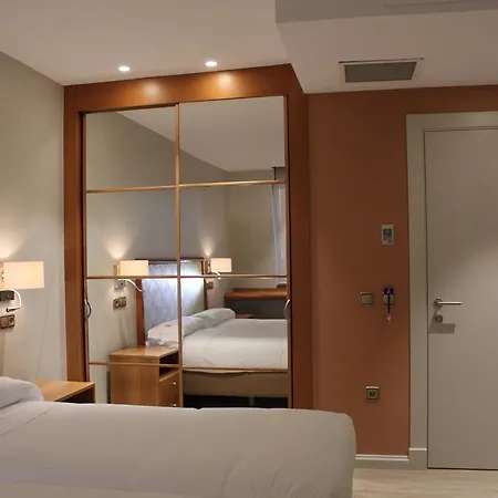 Hotel Carreno 2*