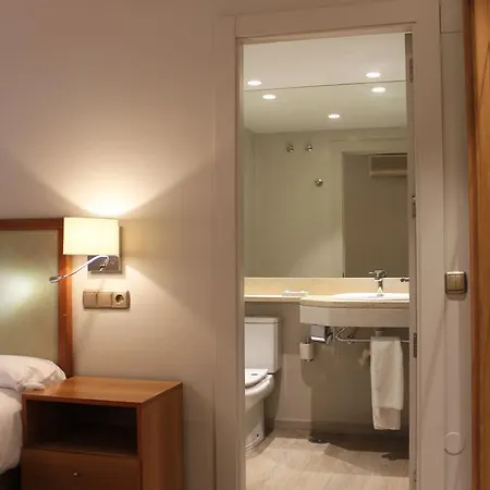 Carreno Hotel