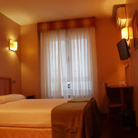 Carreno Hotel